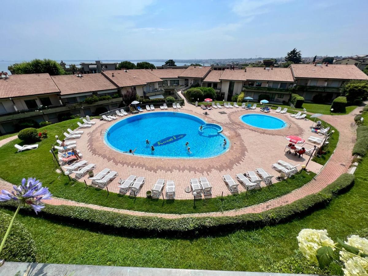 Kristall Lago Residence Desenzano del Garda Exterior foto