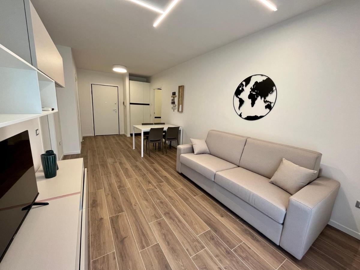 Kristall Lago Residence Desenzano del Garda Exterior foto